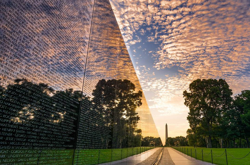 506thcurrahee summer sunrise at the vietnam veterans memorial clear reflection mydccool homepage 08.02 1